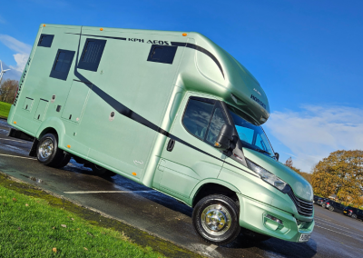 KPH Aeos Discovery 72 - 7.2 tonne horsebox