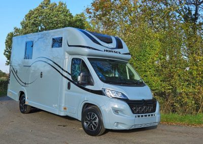 Aeos Edge 45 horsebox - Oct 2024