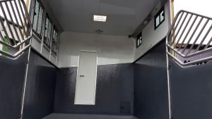 Coat-X seamless protection in Helios horsebox