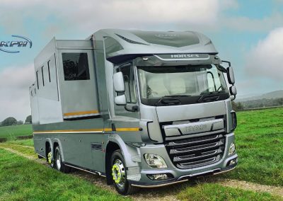 Helios HGV 26 tonne horsebox